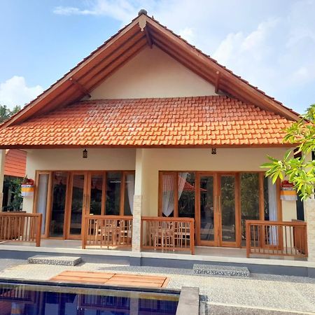 Sindhu Mesari Bungalow Toyapakeh Екстериор снимка