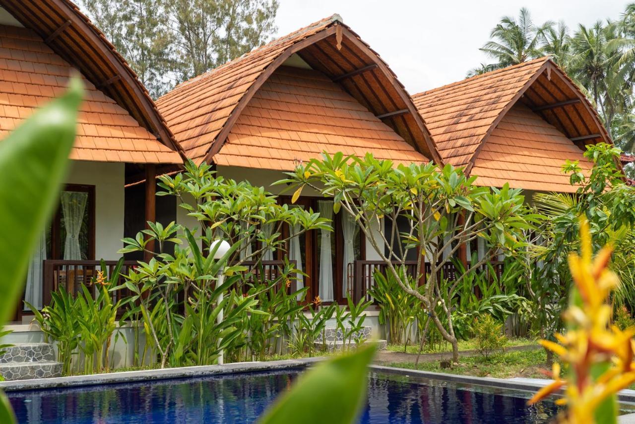 Sindhu Mesari Bungalow Toyapakeh Екстериор снимка