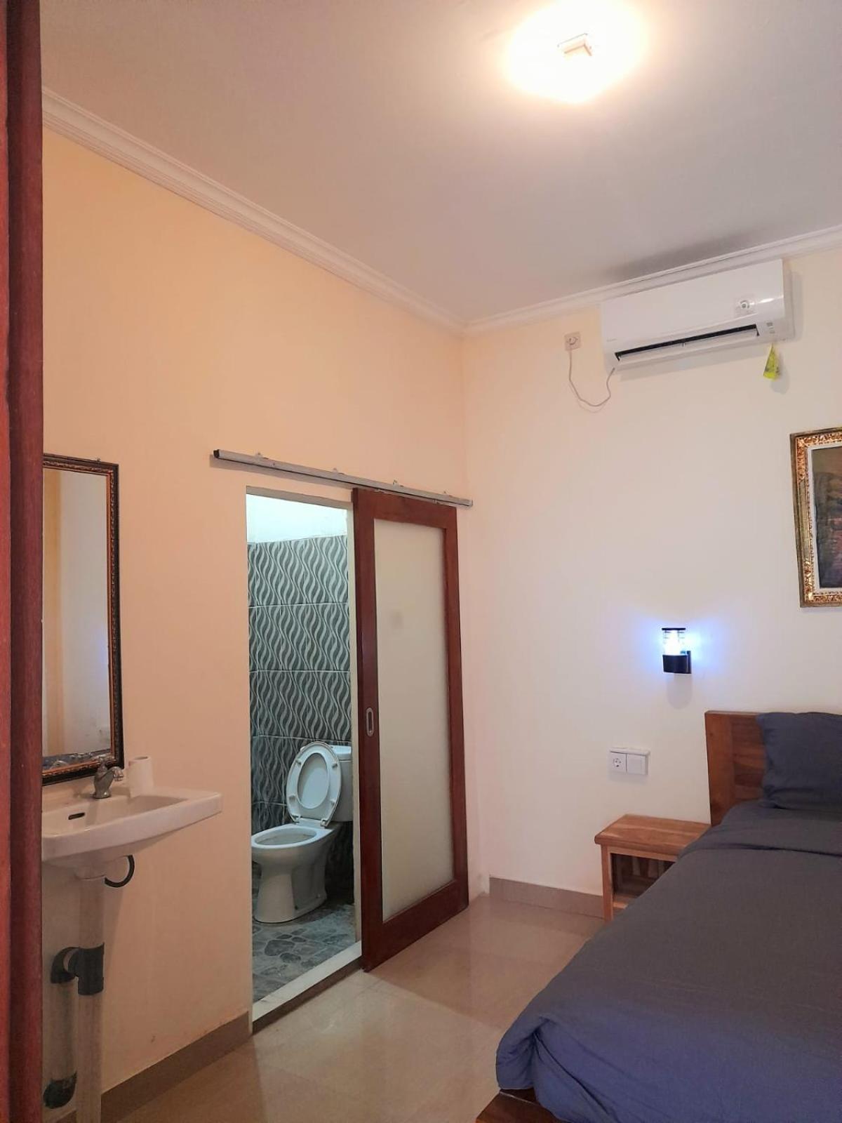 Sindhu Mesari Bungalow Toyapakeh Екстериор снимка
